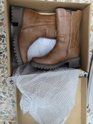 Botas de cuero marrones talla 40