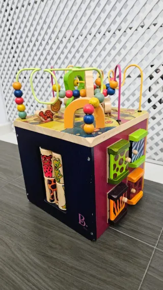 Centro de actividades madera Zany Zoo