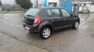 Dacia Sandero 2012