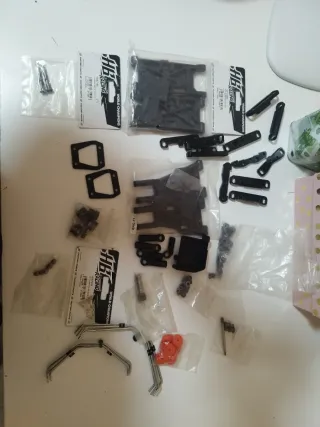 Buggy 1/8 TT HB Racing