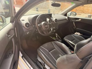 Audi A1 S line de 2014 deportivo, cambio aautomáti