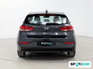 Hyundai i30 1.5 DPI Essence