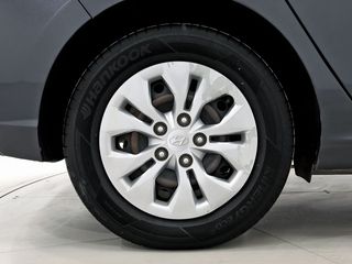 Hyundai i30 1.5 DPI Essence