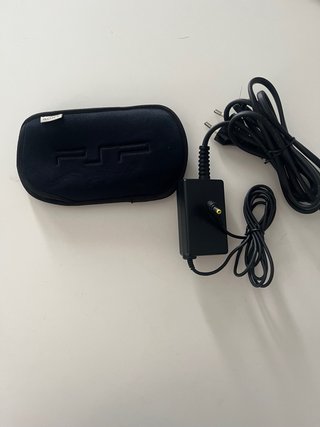 PSP 1004 Negra + Dragon Ball Z Shin Budokai