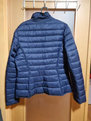 Chaqueta acolchada azul marino