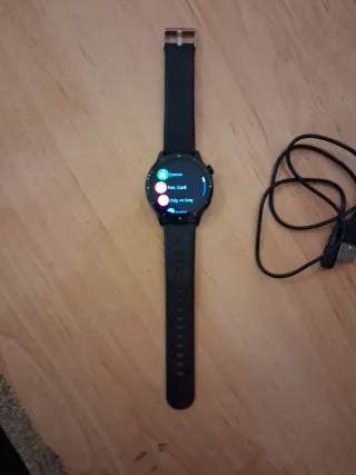 Reloj Inteligente Negro con Cargador