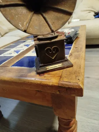 Gramófono antiguo caja música vintage