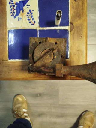 Gramófono antiguo caja música vintage