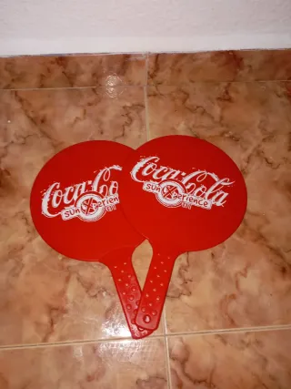 2 Palas Coca-Cola Rojas y Blancas