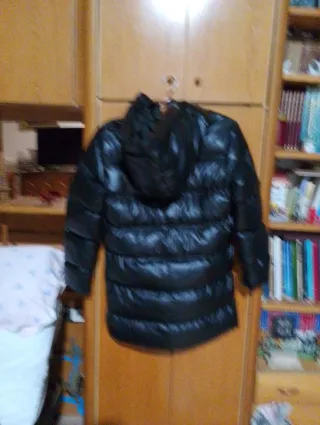 Abrigo acolchado negro