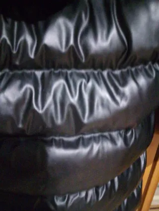 Abrigo acolchado negro