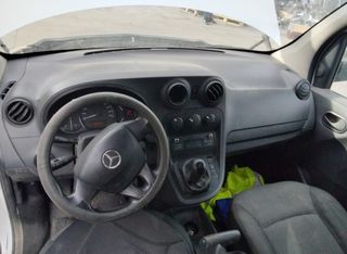 1785729 mercedes-benz caja h8201143495 citan