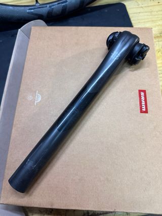 Tija Black Inc 27.2 Carbono