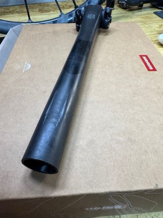 Tija Black Inc 27.2 Carbono