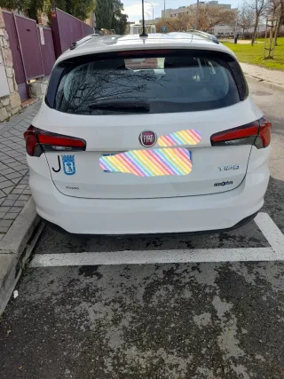 FIAT Tipo 2018 SW 1.4 120CV GLP Lounge