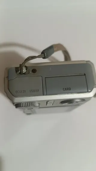 Cámara Casio Exilim Plata 6.0 MP