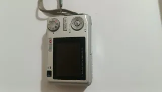 Cámara Casio Exilim Plata 6.0 MP