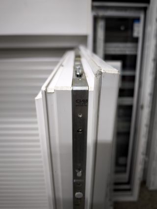 Ventana abatible PVC Kommerling 129 x 178,5 cm