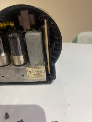 Radio Antigua Charlie McCarthy Majestic