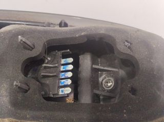 1786000 piloto tras izq opel 89307491 corsa c club