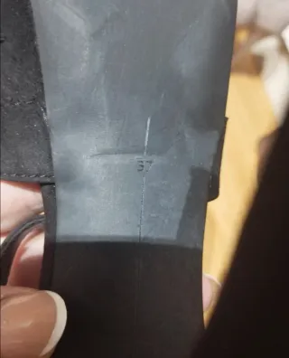 Sandalias tacón fino adornos ,plataformas