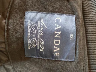 Chaqueta bomber negra y gris