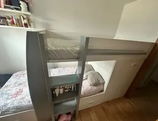 Cama tren con cajones y armario