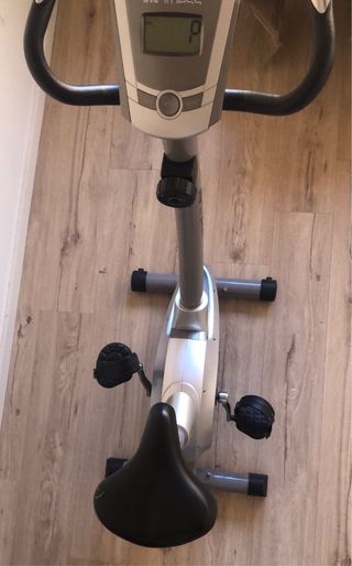 Bicicleta Estática JKFitness Tekna 1655