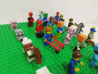 Lote de Figuras Lego