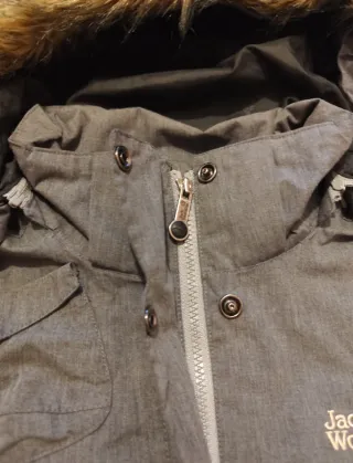 Chubasquero Parka Jack Wolfskin Gris