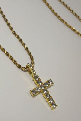 Cruz dorada con brillantes + cordón dorado