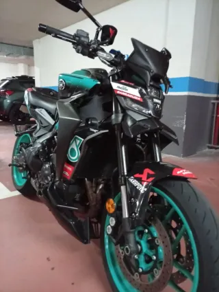 Horquilla Delantera Yamaha MT09 2025