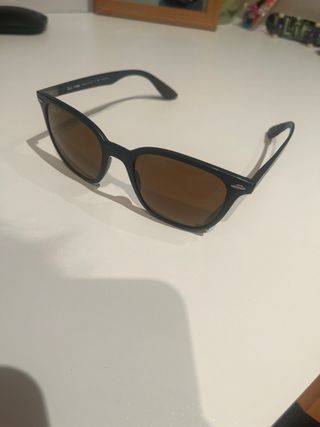 Gafas de sol Ray-Ban RB4297 / 6331/83