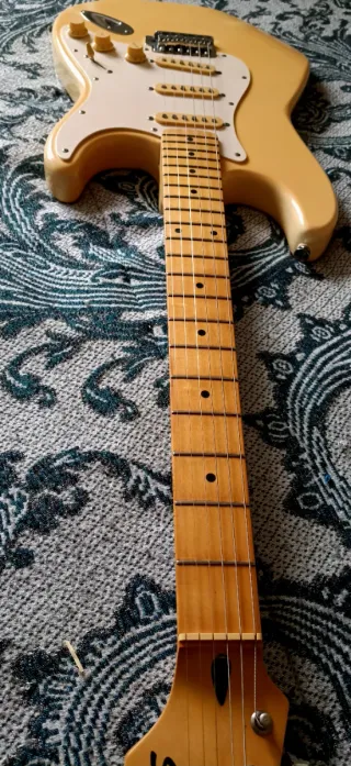 Guitarra Squier 1995 Korea.