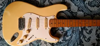 Guitarra Squier 1995 Korea.