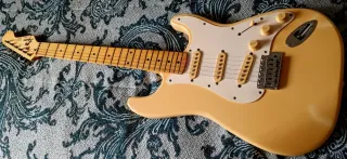 Guitarra Squier 1995 Korea.