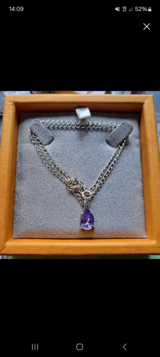 Collar lágrima violeta plata