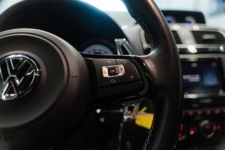 VOLKSWAGEN SCIROCCO R