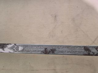 Par de espadas decorativas de metal