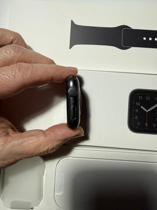 Apple Watch SE 44mm Space Gray