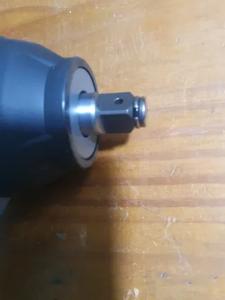 Pistola de impacto Makita DTW700