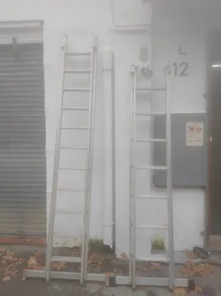 Escalera 3m 2 tramos + Escalera 2.5m