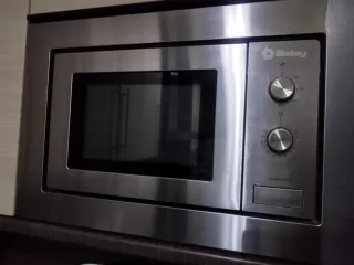 Micro ondas integrable balay