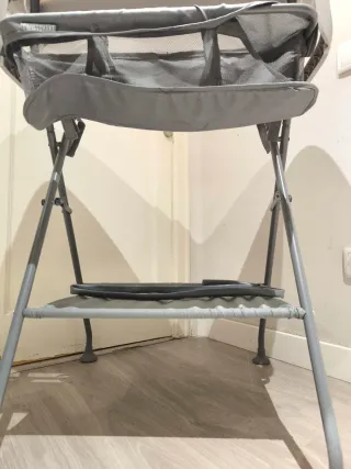 Bañera Plegable Twistshake con Patas y Cesta