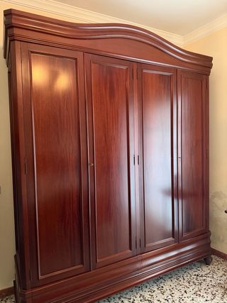 Muebles de madera maciza de caoba para dormitorio.