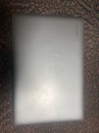 Portátil Chuwi Plata con Windows 11