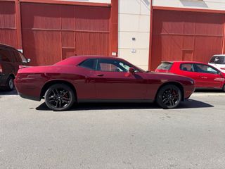 Dodg Challenger  2019