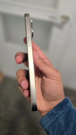 iPhone 15 Pro Max Negro