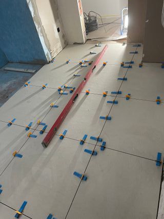 Soy albañil especialista en reformas y alicatado