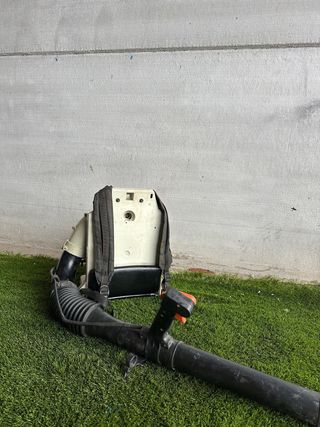 Sopladora STIHL BR 400